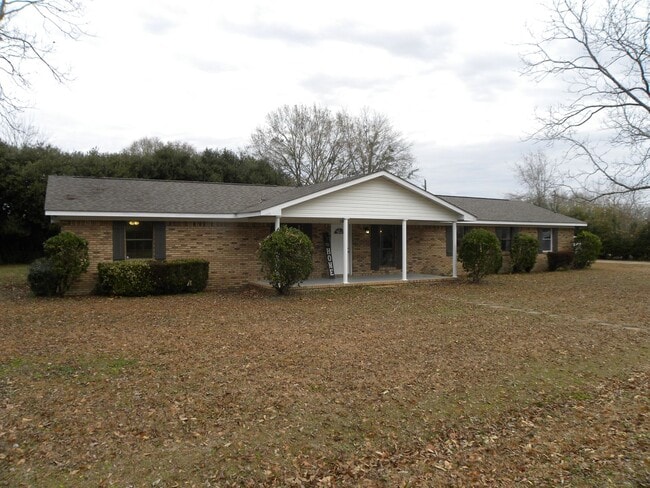 Building Photo - ***COMING SOON*** Country Setting No HOA Rental