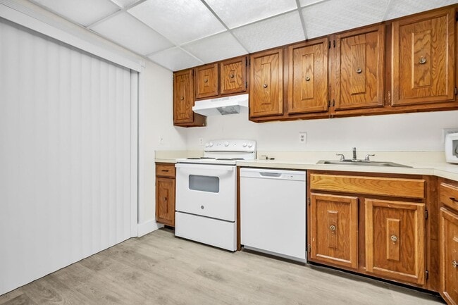 Photo - Charming 2BR Townhome with Private Patio – Ready for You!