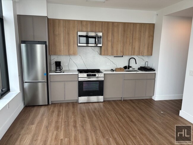 Cropsey Ave - Cropsey Ave Apartment Unit 1410