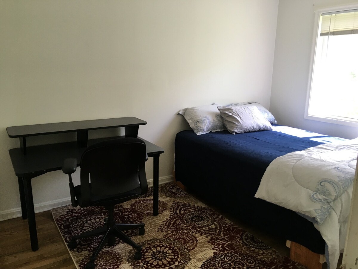 Photo - 1777 S 1300 E