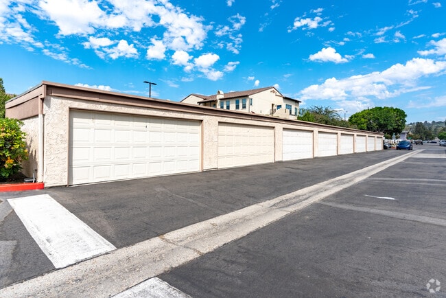 Garajes - Mountain View Camarillo