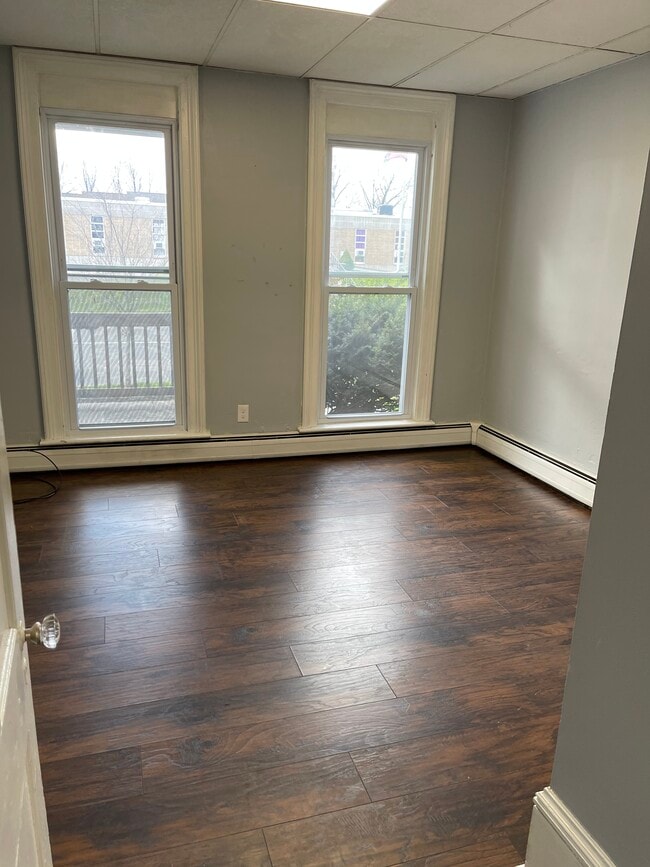 Photo - 233 Washington St Unit FIRST FLOOR