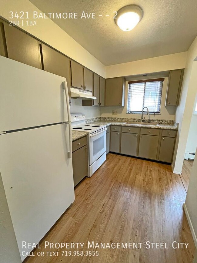 2 Bedroom 1 Bath Unit on Northside - 2 Bedroom 1 Bath Apartment Unit on Northside Unit 2