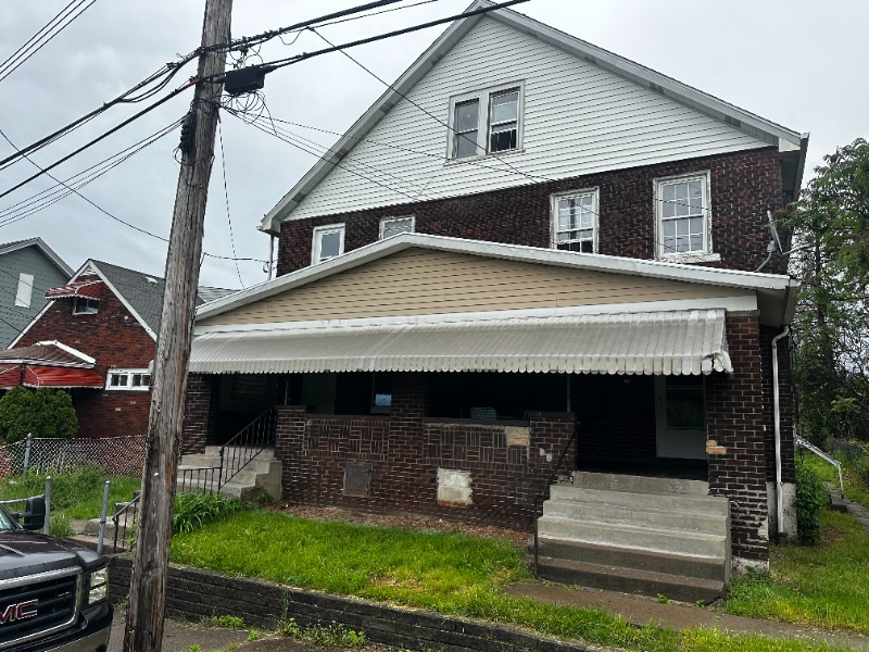 Photo - 935 High St