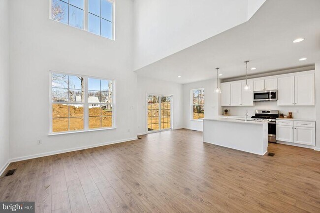 Photo - 724 Northwood Ave