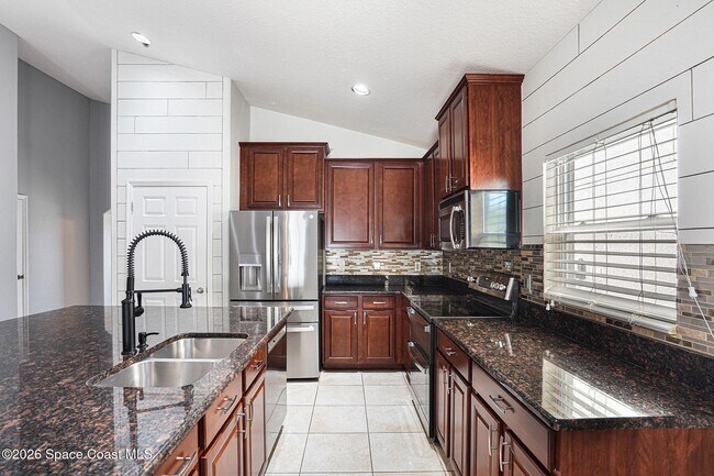 Photo - 2712 Snapdragon Dr NW