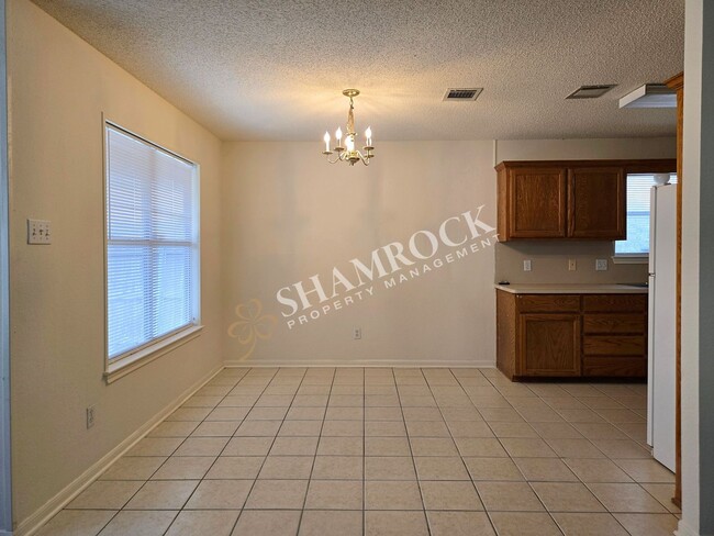 Photo - Cougar Ridge Duplex