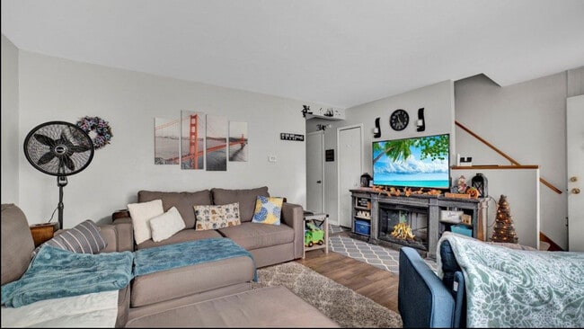 Photo - 1873 Middle Bellville Rd