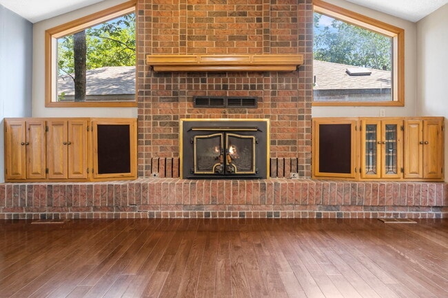 Photo - 30 Kensington Dr