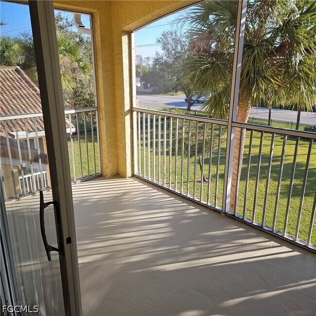 Photo - 6481 Aragon Way Unit 303