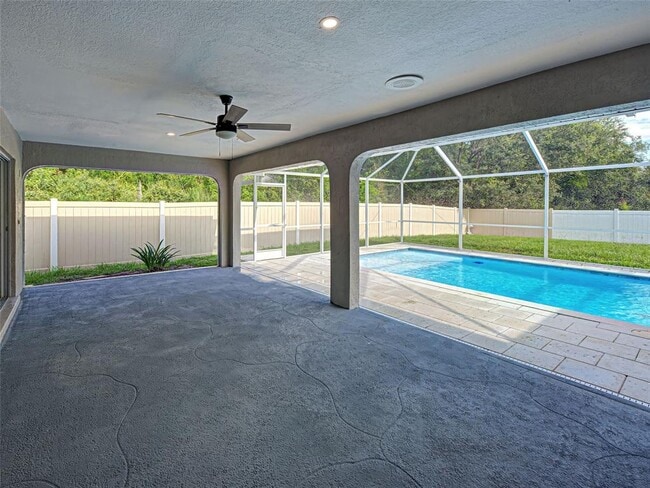 Photo - 17352 Robinson Ave
