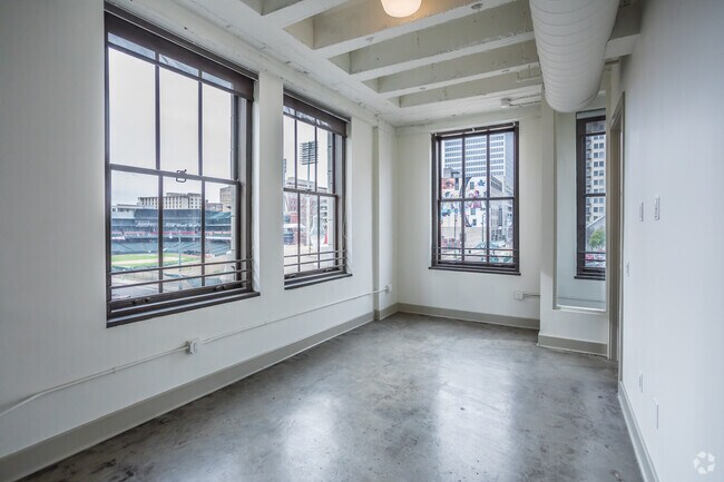 2 BR, 2 BA - The Downtown Suite