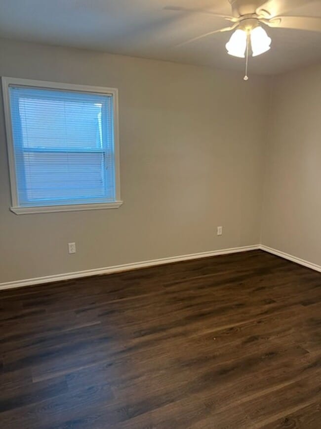 Photo - 3 Bed / 1 Bath House, PNGISD