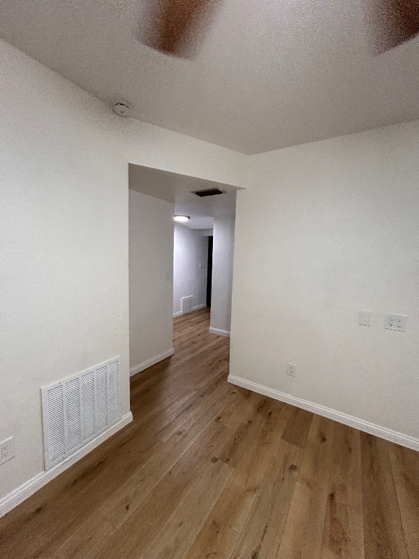 Photo - 1388 Hartsdale Dr