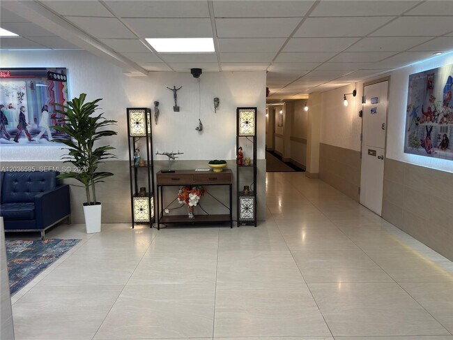 Photo - 4164 Inverrary Dr Unit 1004