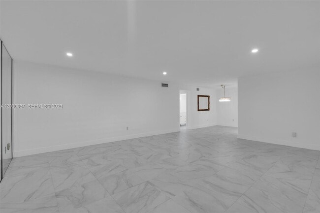 Photo - 11960 NE 19th Dr Unit 15