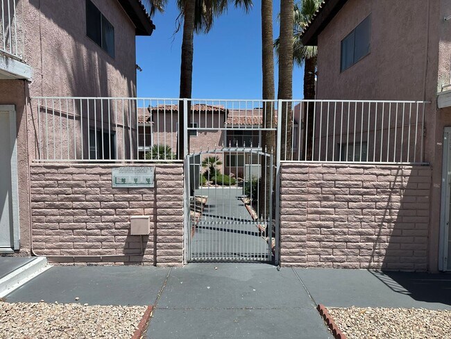 Photo - SE Desert Inn and Eastern!! Townhouse with 2 parking Spaces!! Recent Remodel!!