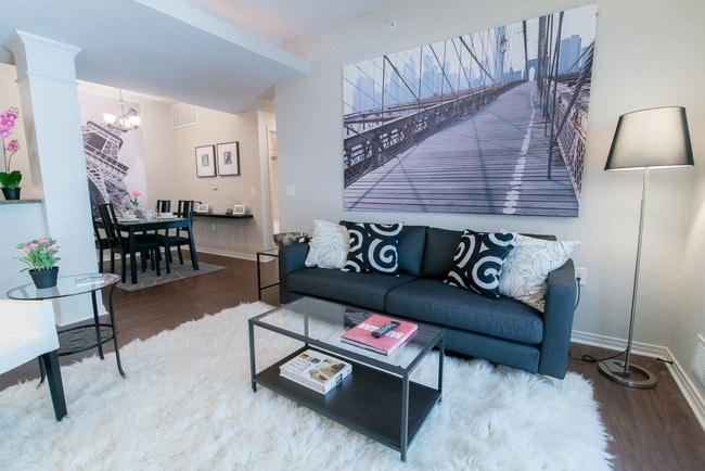 Photo - The Villa at River Pointe Apartments