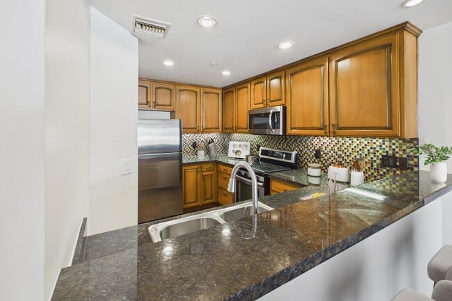 4410 Sepulveda Apartments