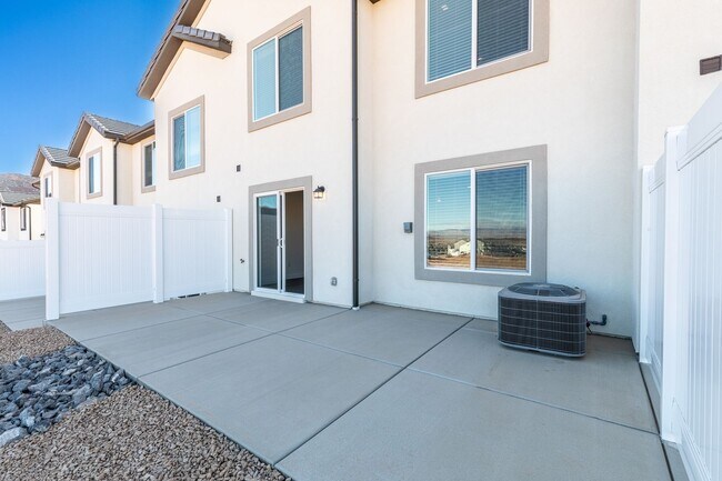 Photo - New Townhome in Long Valley Community