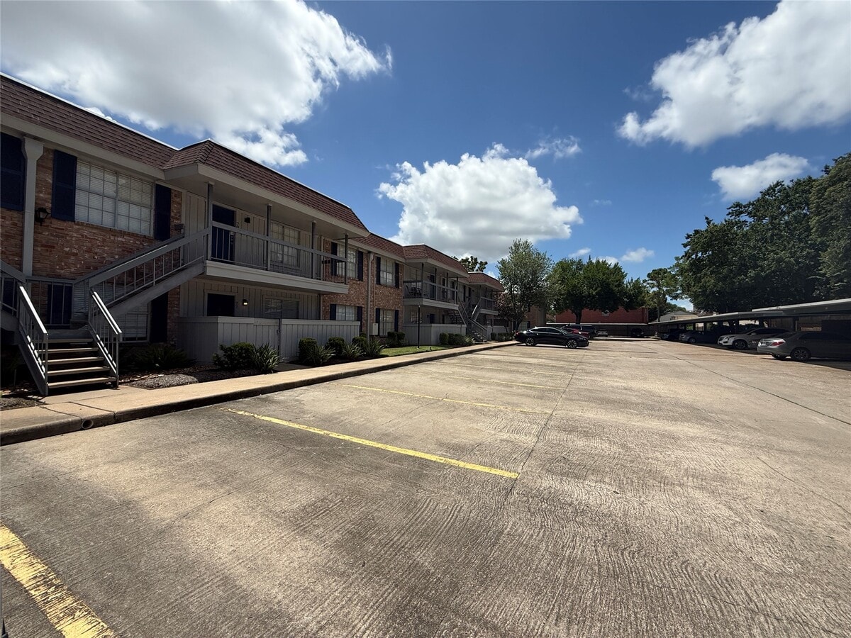 Photo - 2250 Bering Dr Unit 66