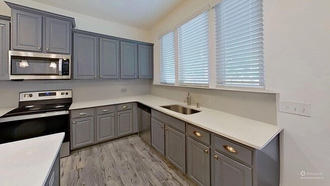 Photo - 4 bedroom / 3.5 bath home in Ravenel, SC
