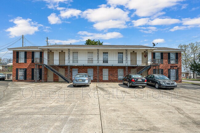 Building Photo - 1507 7th Ave Unit Apt 6