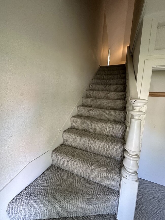 Photo - Great 1 bed 1 bath, not far from UWEC