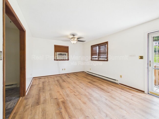 Photo - 530 Highland Ave