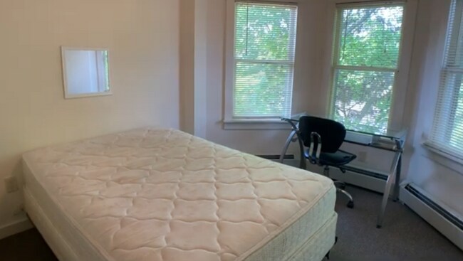Photo - 103 Highland Pl Unit 4