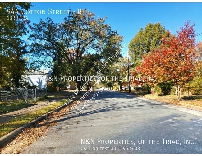 Photo - 944 Cotton St SW Unidad B