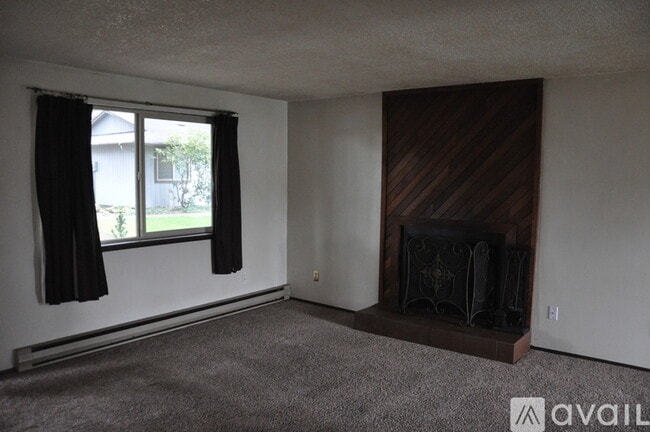 Photo - 333 SE 139th Ave