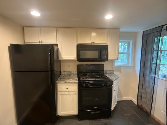 Photo - 60 Rockwood St