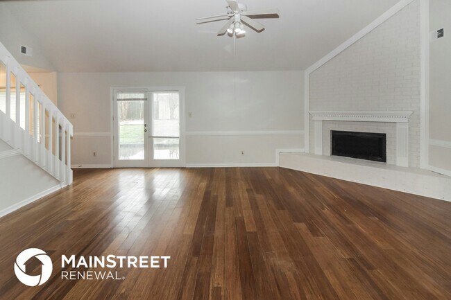 Photo - 8925 Walnut Forest Cove