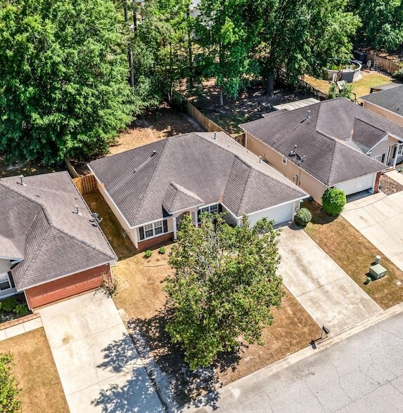 Photo - 2056 Sylvan Lake Dr