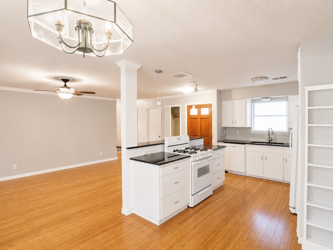 Photo - Great Home in South Austin - 78745 that backs to greenbelt