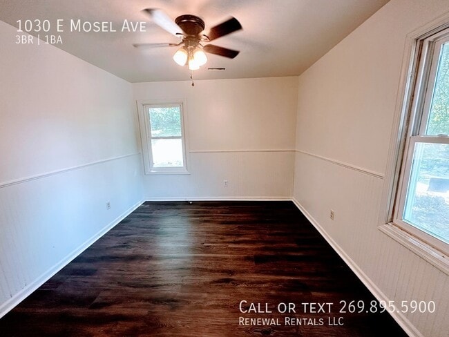 Photo - 1030 E Mosel Ave