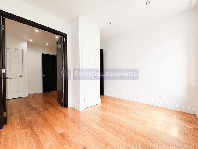 Photo - 109 W 105th St Unit 4B