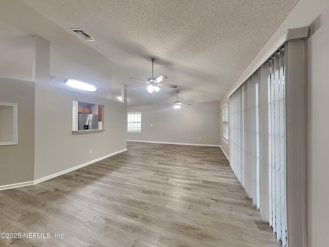 Photo - 8256 Creek Hollow Ct