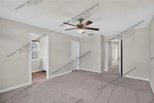 115 Roundtree Dr