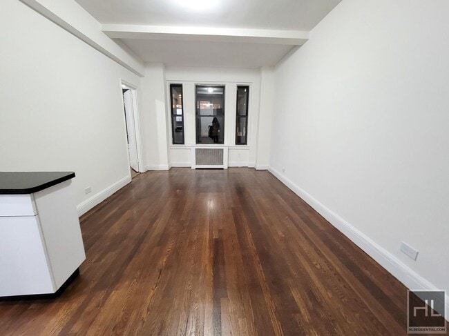 Photo - EAST 46 STREET Unit 2O