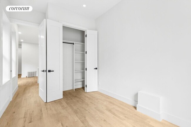 Photo - 204 W 96th St