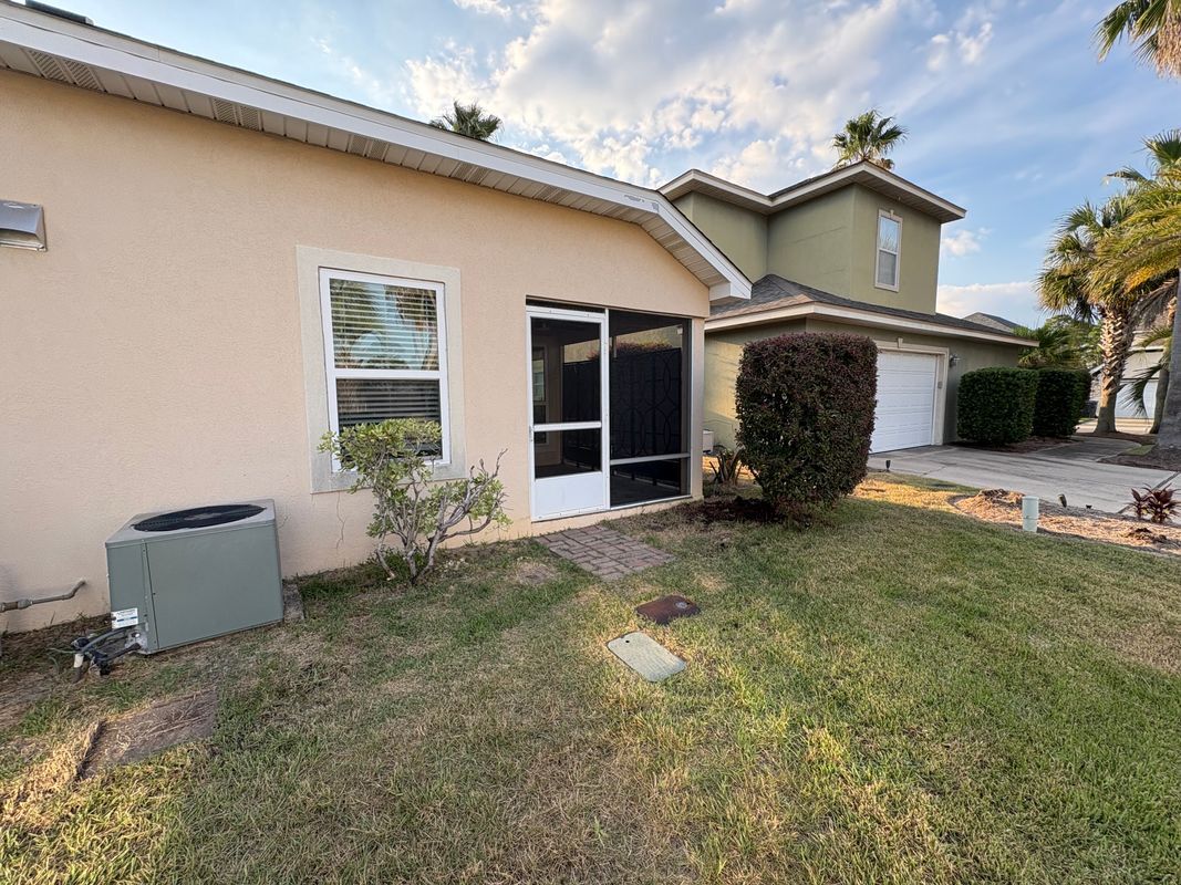 Photo - 77 Legion Park Loop