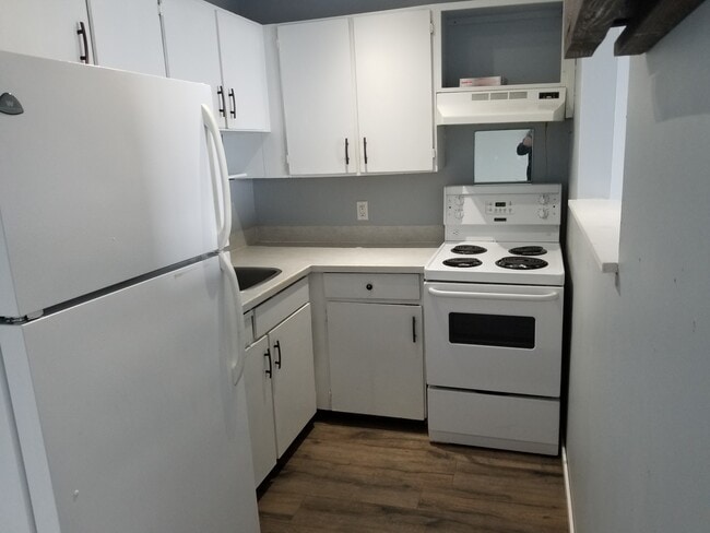 Photo - 1081 Martin St Unit 102
