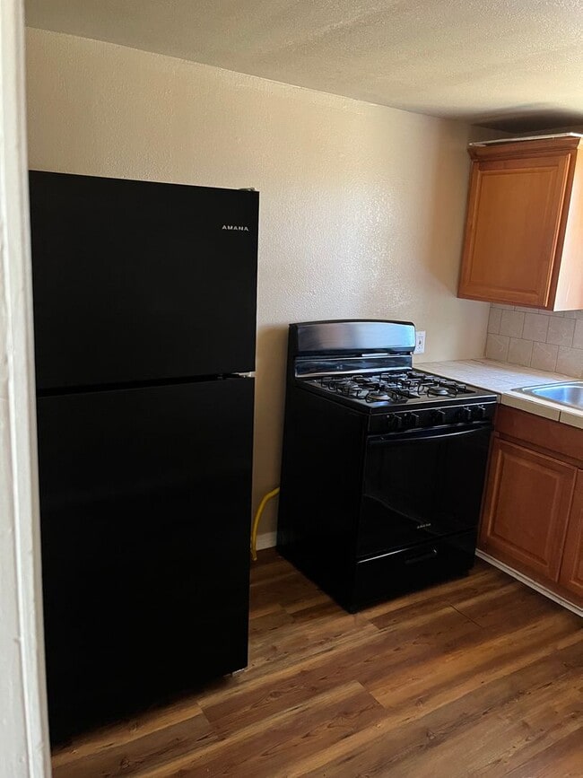Photo - 1516 27th St Unit Rear