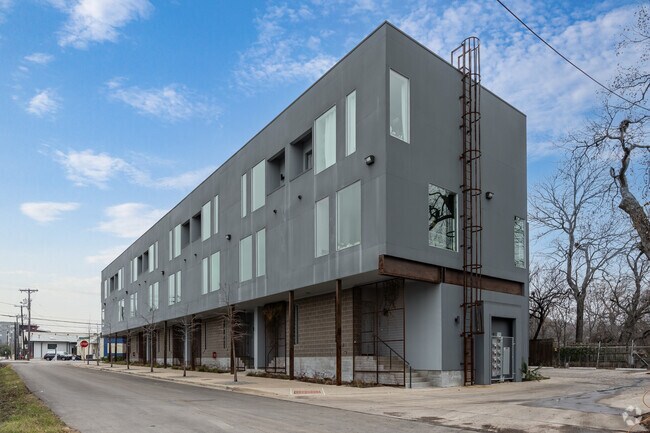 Casas adosadas 707 - 707 Townhomes