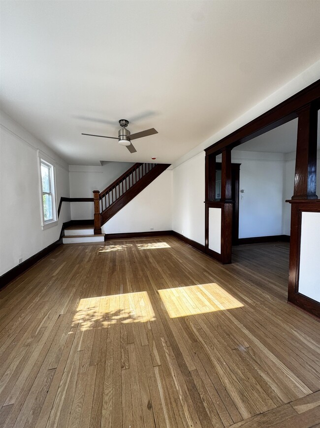 Building Photo - 44 Hickory Ave Rental