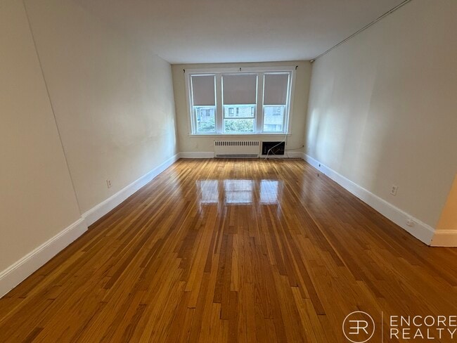 Photo - 33 Lancaster Terrace Unit 103