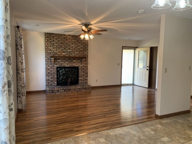 Photo - 32 Rabbit Trail Dr