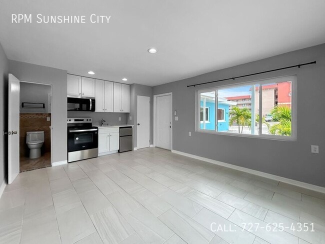 Photo - 17615 Lee Ave Unidad A